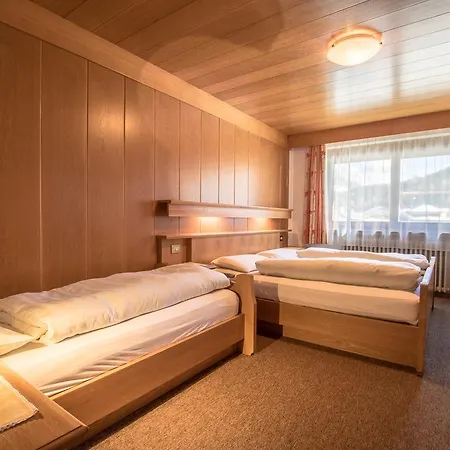 Aparthotel Tlisuera *